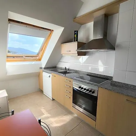 Vista Ria Anllons Apartman *